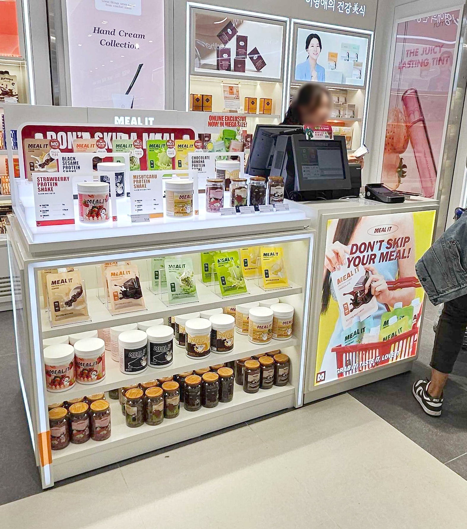 仁川空港免税店にて『ミルイット』プロテインシェイク初登場 — 海外旅行客との接点拡大へ